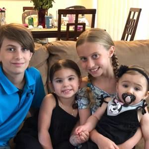 Meet your Posher, Stevegina